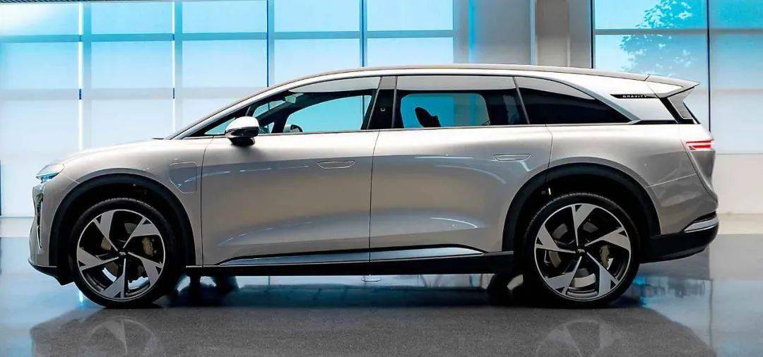 海外车企新"卷"法——lucid推出全新gravity电动suv_搜狐汽车_搜狐网