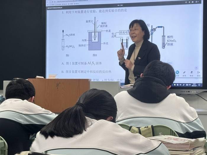 济南九中这个春天里写下第10个教育故事