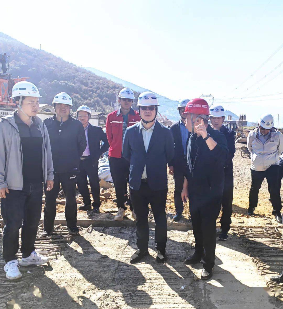 唐生炳赴公司大理片区楚雄片区项目调研
