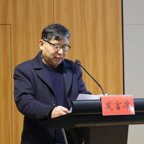 宿迁生态化工科技产业园绿色发展服务中心主任魏建辉发言吴向红通报