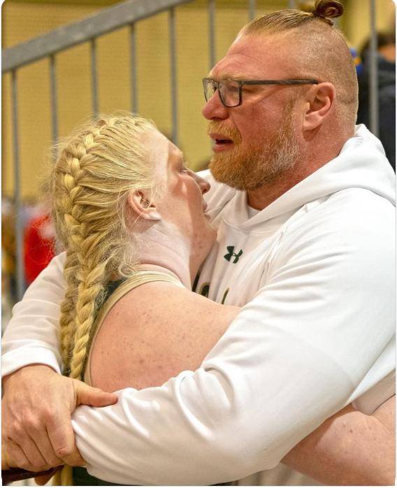 布洛克·莱斯纳_巨星_内尔·格兰特