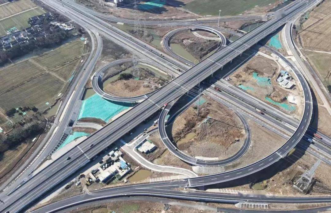 346国道张家港绕城段改扩建工程荣列2023年度江苏省普通国省道建设