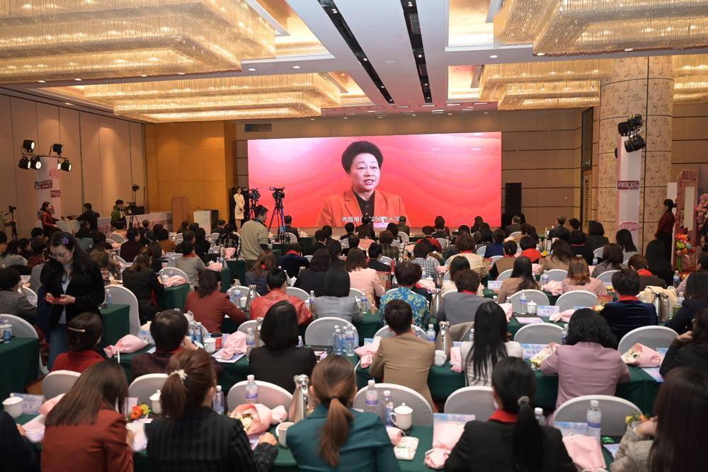 家政服务是阳光事业,家政服务大有可为_大姐_培训_全国