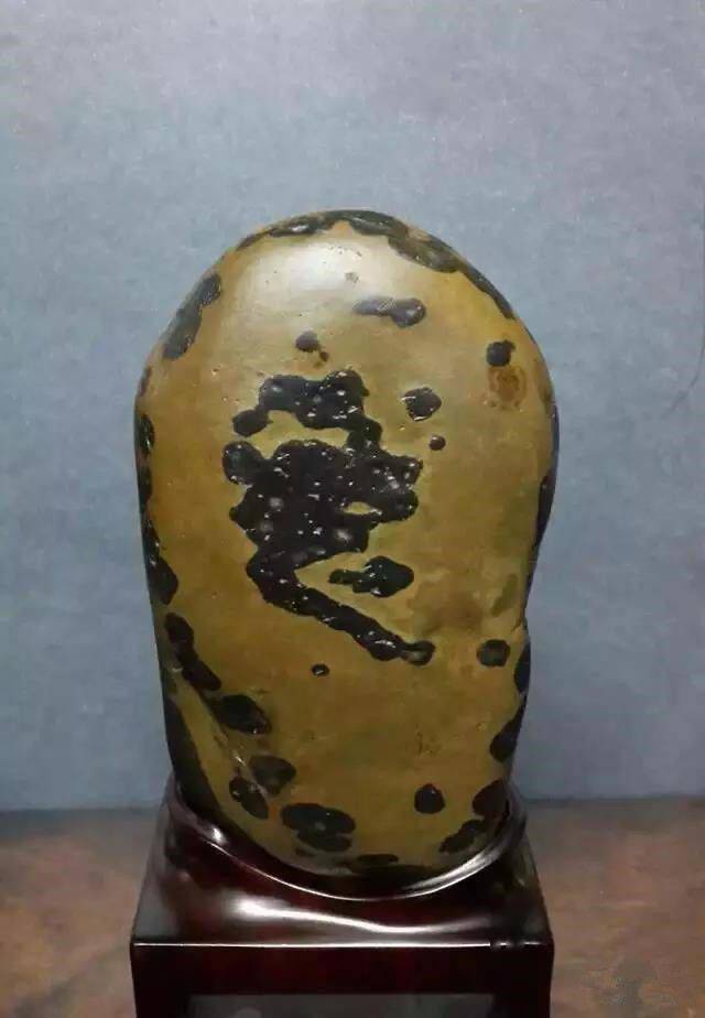 为什么现在石友群发奇石照片,没有以前热闹了?_石头_交流_平台