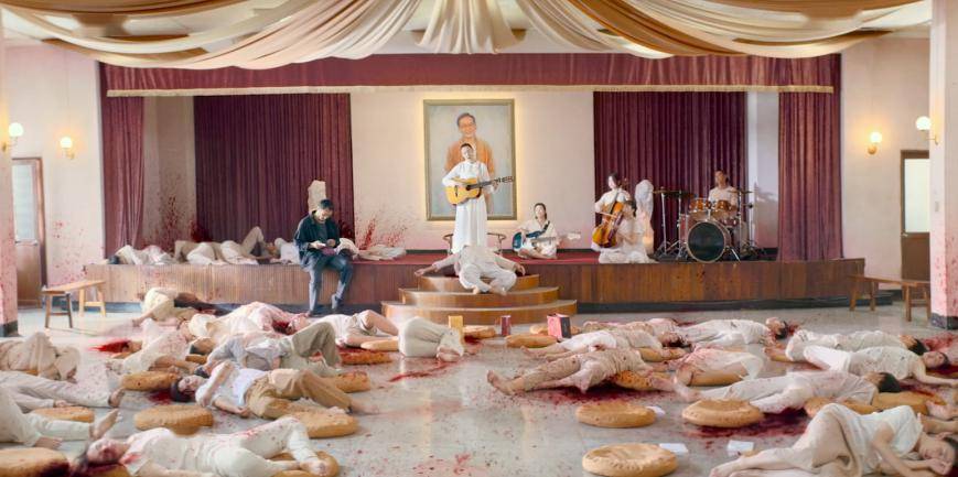 陈桂林血洗灵修班而我们的观众现在之所以将这部电影吹上神坛也恰好是