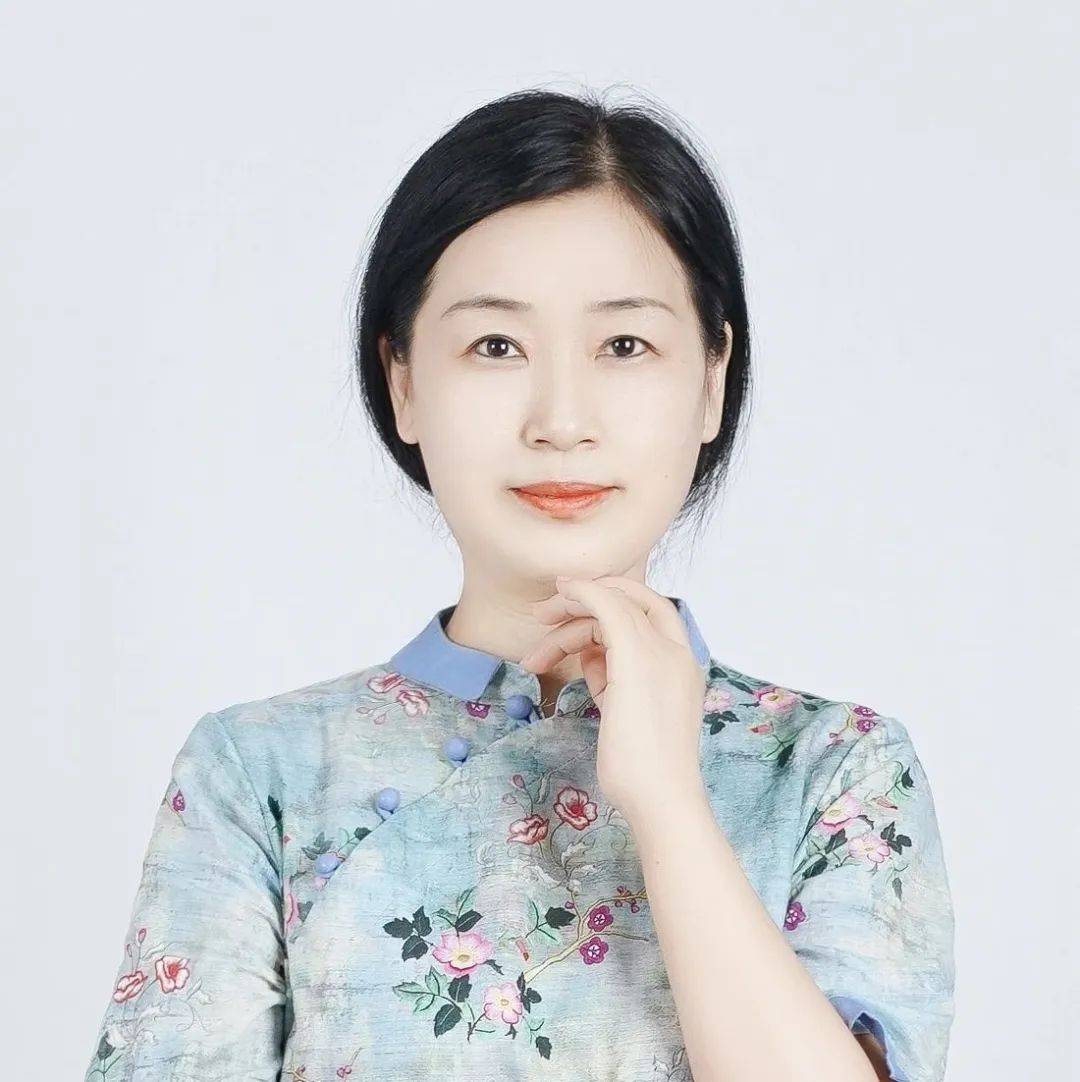 展览江苏省民进开明书画院女画家联展以画会友共庆自己的节日