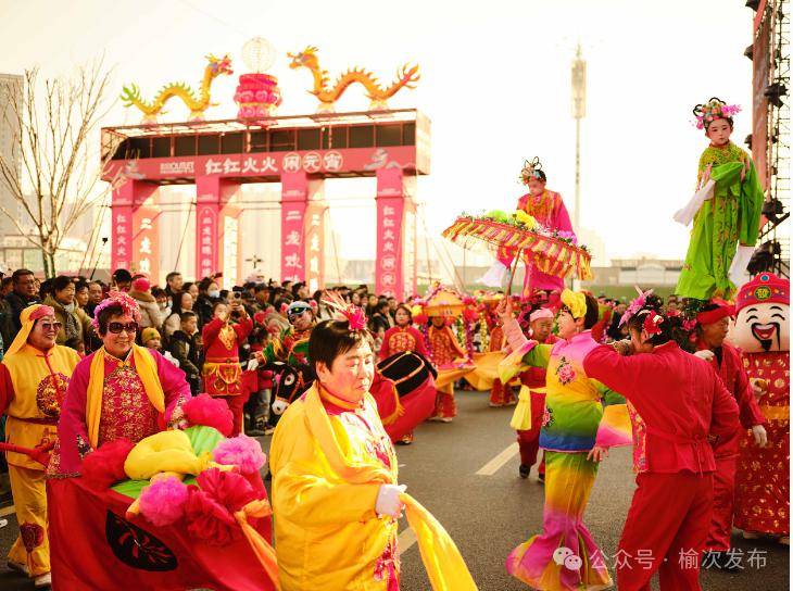 晋中榆次区直播点亮她们的舞台