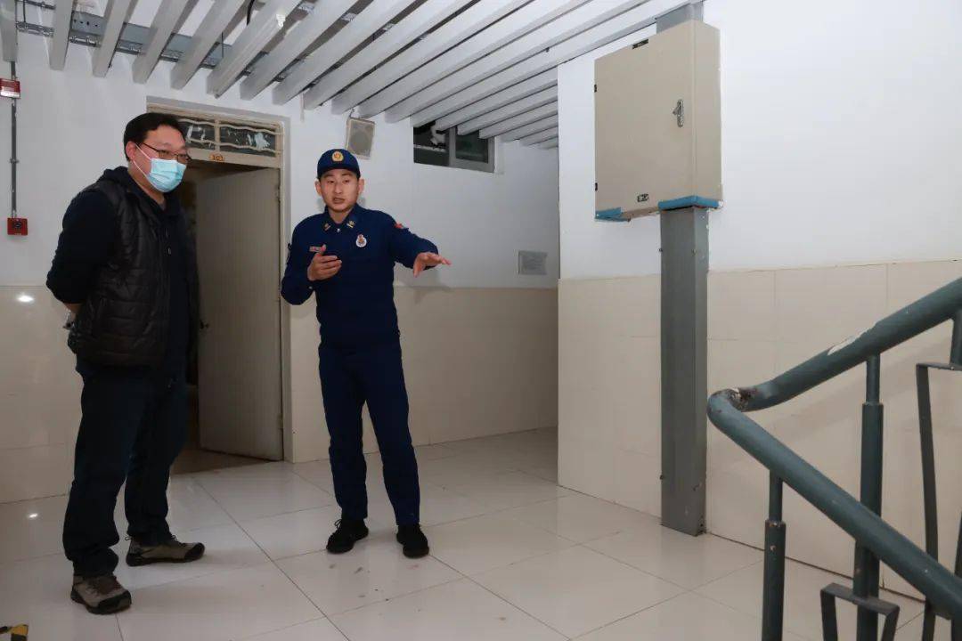 七宝中学浦江分校举行宿舍消防疏散实战演练活动