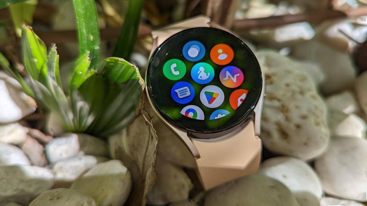 三星galaxywatch5系列手表现可将健身数据投射至三星智能电视