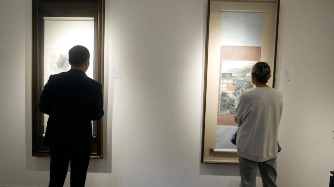 北京煦润文化公司以及香港懒园拍卖公司共同构建企业集群,与志同道合