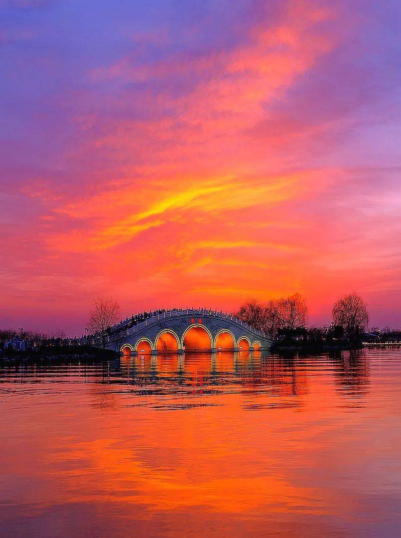 邂逅春日光影浪漫来昆明池开启追光之旅
