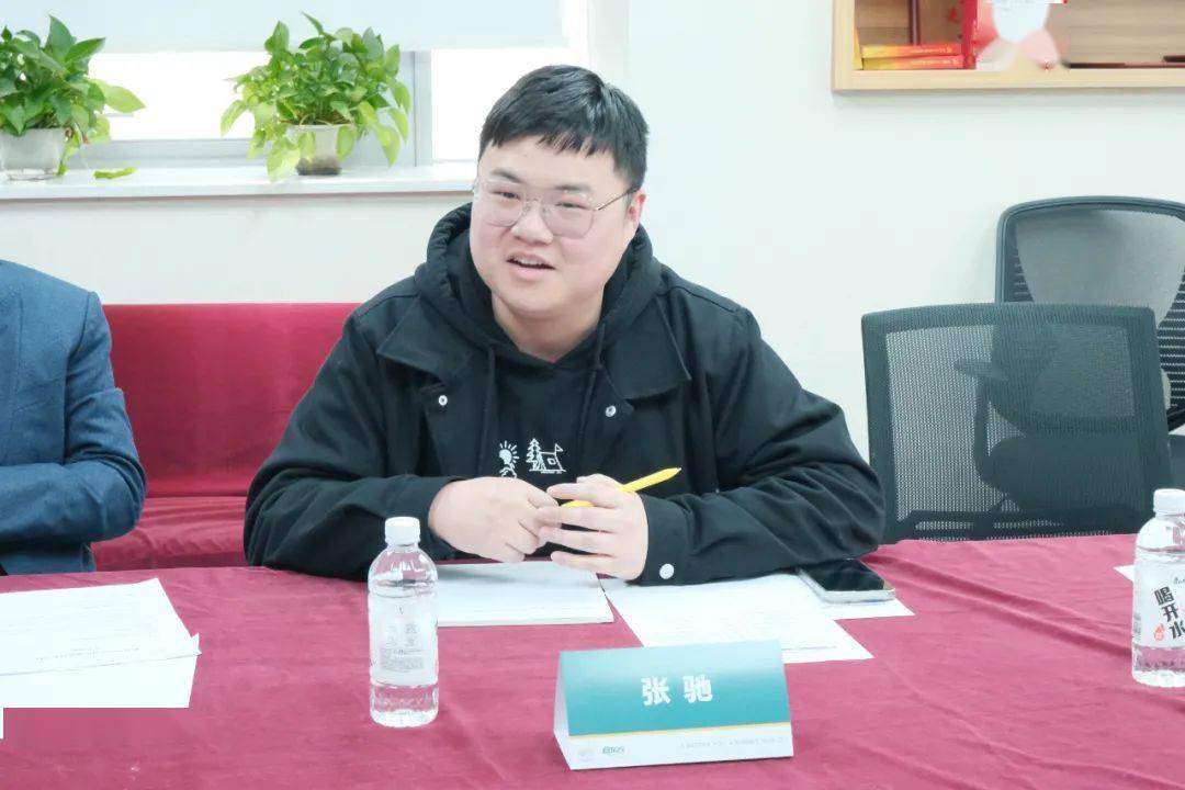 新东方与湖北大学师范学院完成就业育人校企合作签约暨授牌仪式