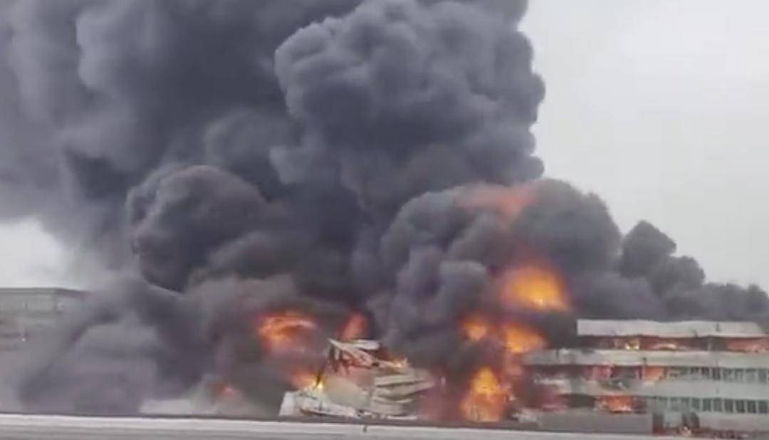 抽烟引发爆炸,35人被追责→_火灾_事故_瓦斯