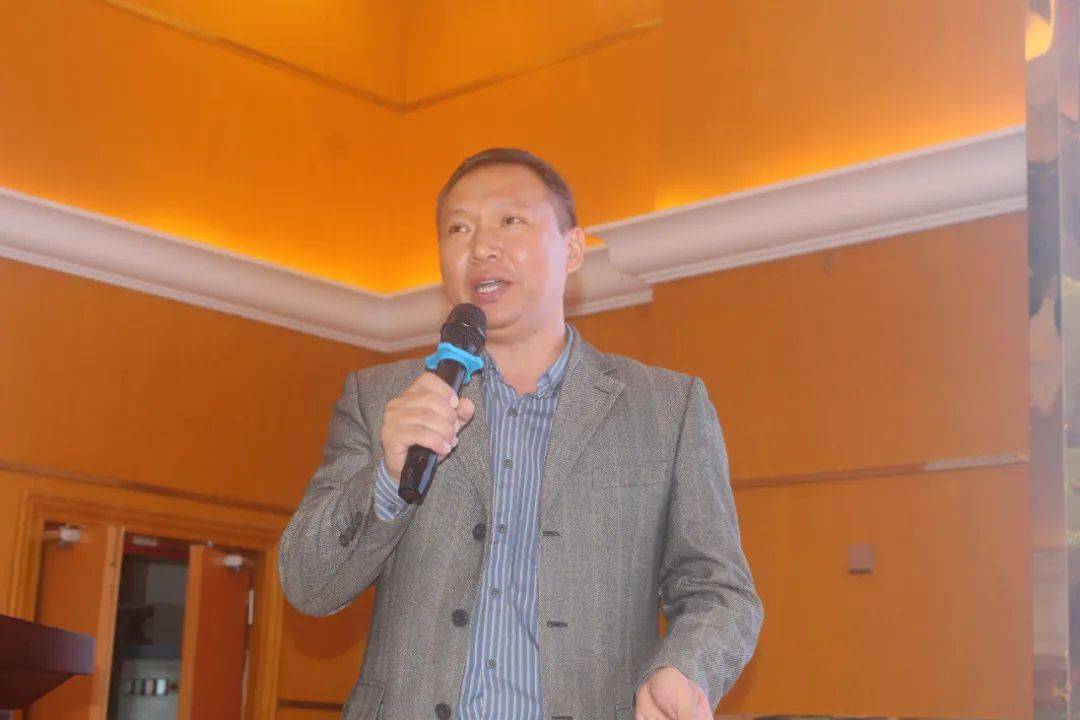 科技有限公司董事长 李永安 演讲北海海洋产业科技园区三利鱼虾养殖场