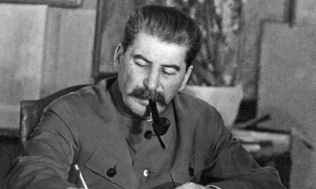 苏联解体阿赫罗梅耶夫元帅自缢殉国死前遗言我与祖国同死