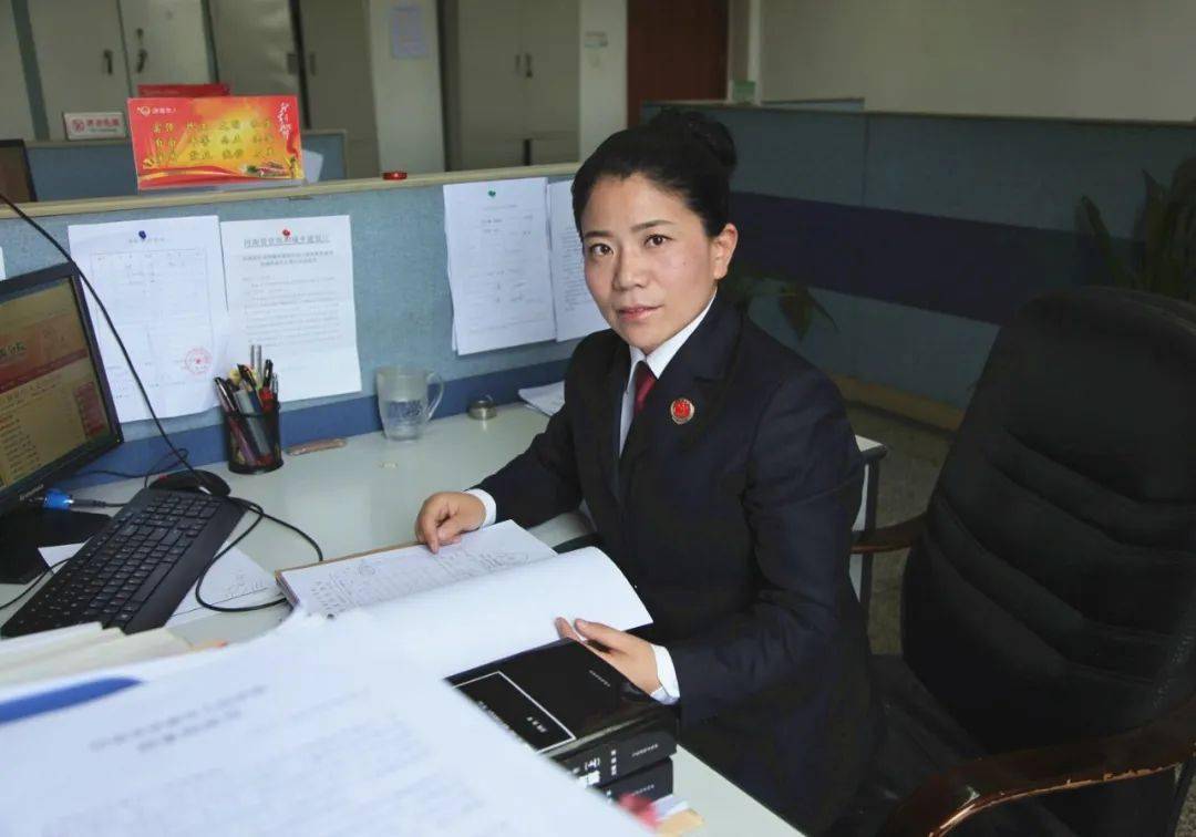 最美的她于海燕柔肩担道义情深系未检