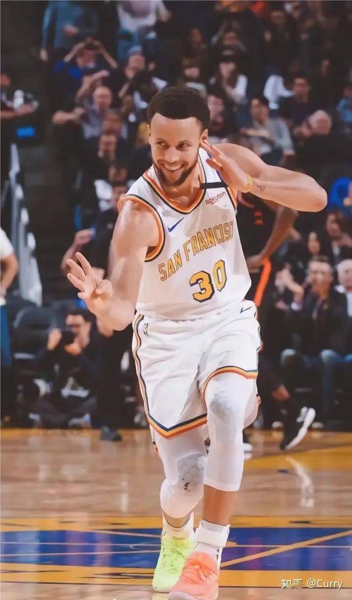 说一下你最喜欢的nba球星并说明为什么是库里