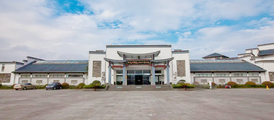 参赛选手比赛结束后,将按赛程分批次,将由博物馆工作人员组织进馆参观