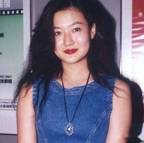 她被富豪始乱终弃29岁未婚生子从24楼一跃而下结束了生命