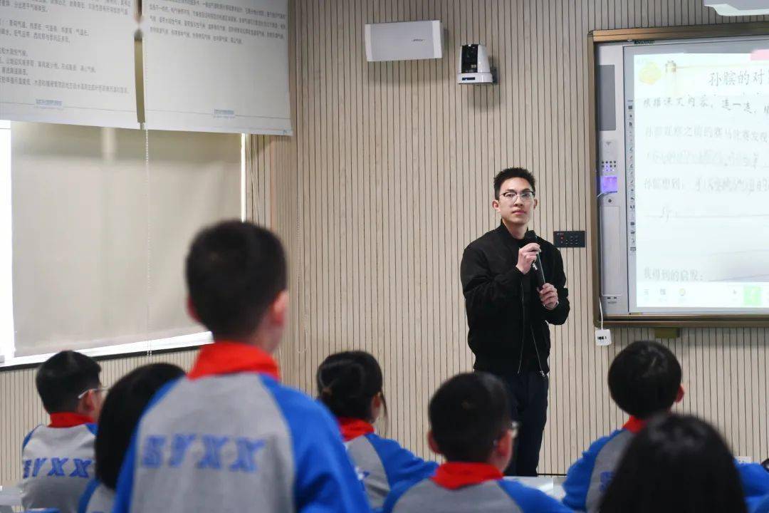 课堂磨炼展风采 观摩交流促成长——记余姚市小学语文青年教师研课活