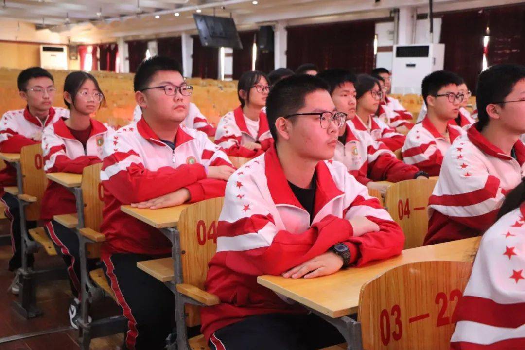 两周年在衡水十三中诚信不只315更是365