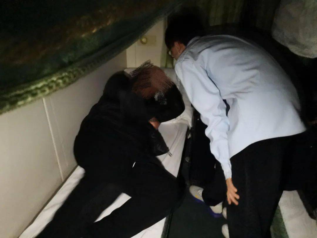 z4336上他出手了