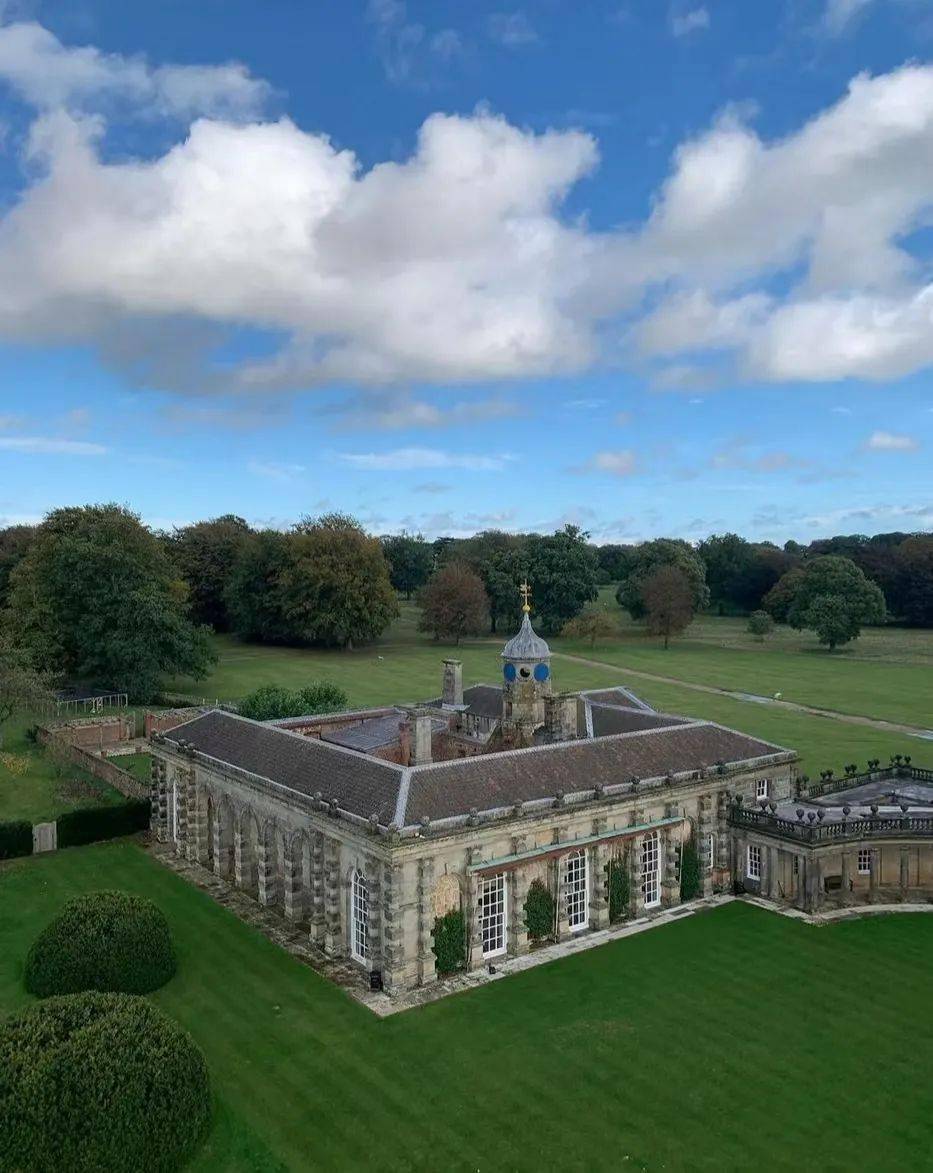 凯特王妃消失后英媒开始报道威廉的绯闻情人名媛奢华生活令人咋舌