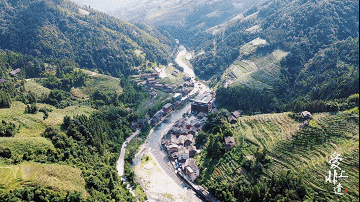 看红瑶族人民在梯田耕耘,到"天下第一长发村"黄洛瑶寨,来龙脊不仅仅