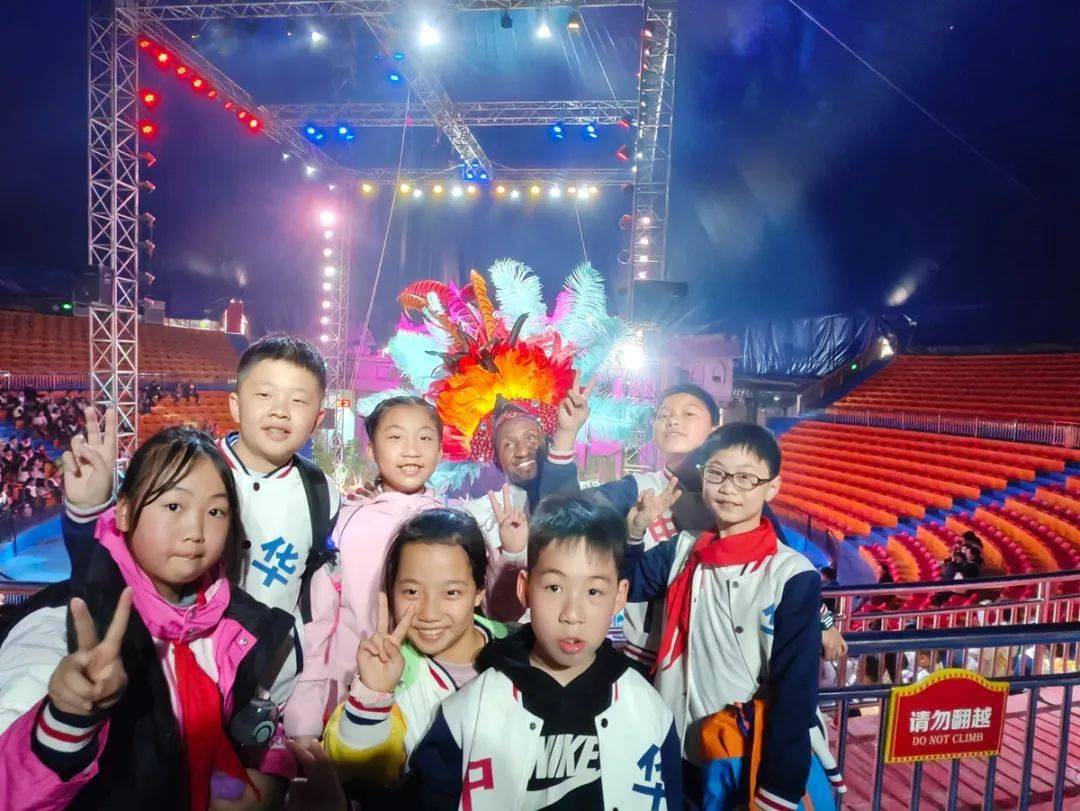 百年中华德育春日好时光一起趣研学丨渝中区中华路小学竹园校区45年级