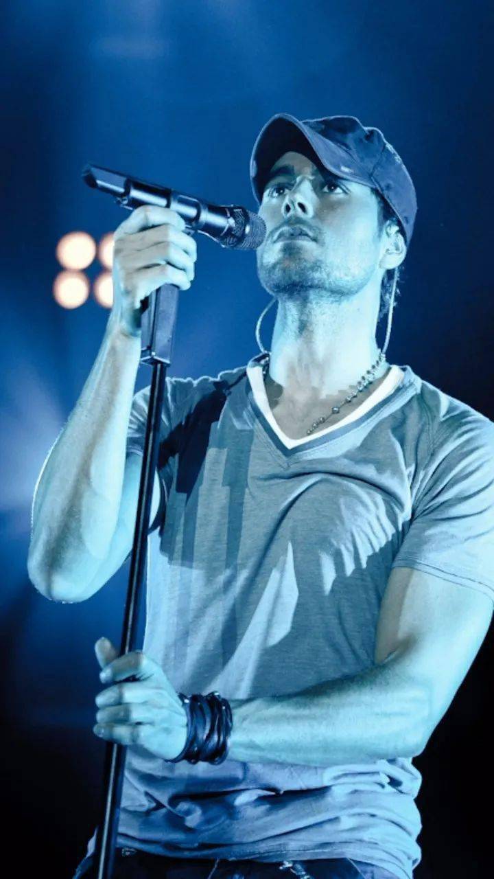 他宣布退休将告别乐坛