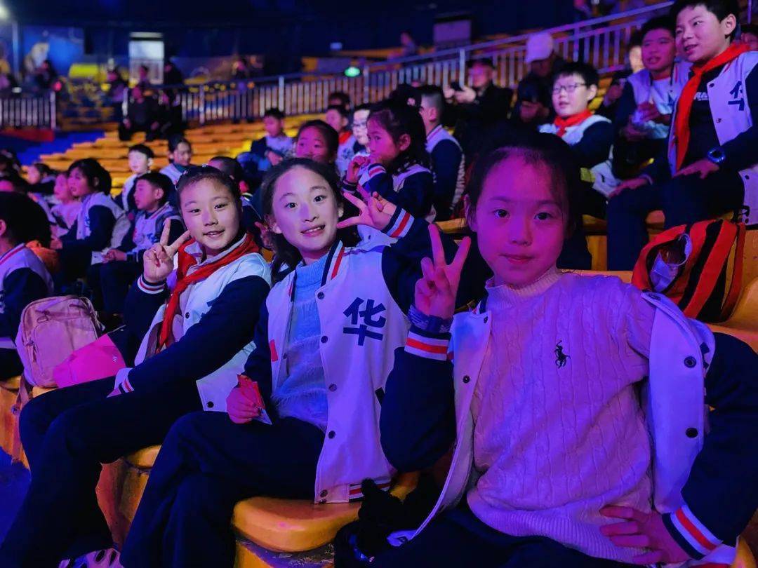 百年中华德育春日好时光一起趣研学丨渝中区中华路小学竹园校区45年级