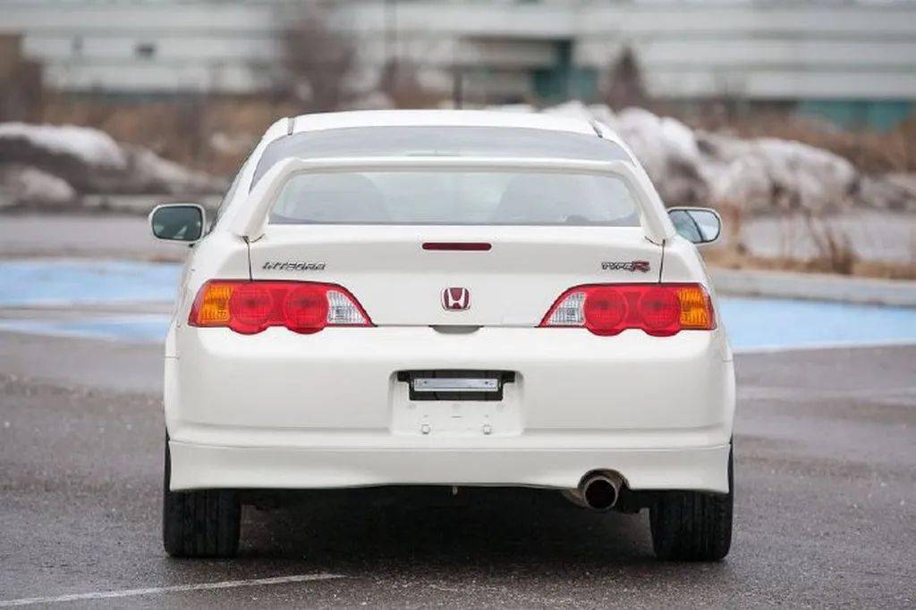 来自LCD的首款1/43合金全开模型，本田Integra Type-R DC5试玩_