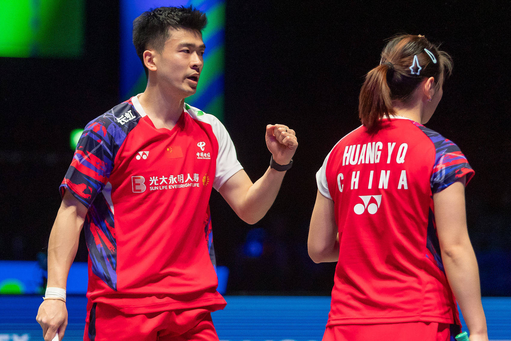 "雅思"组合强势晋级_黄雅琼_郑思维_比赛日