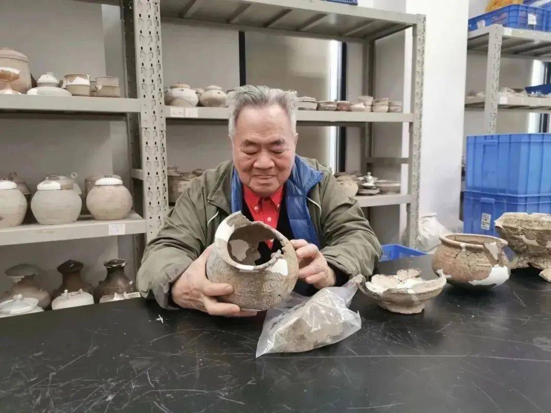 潮籍考古学家曾骐逝世享年87岁