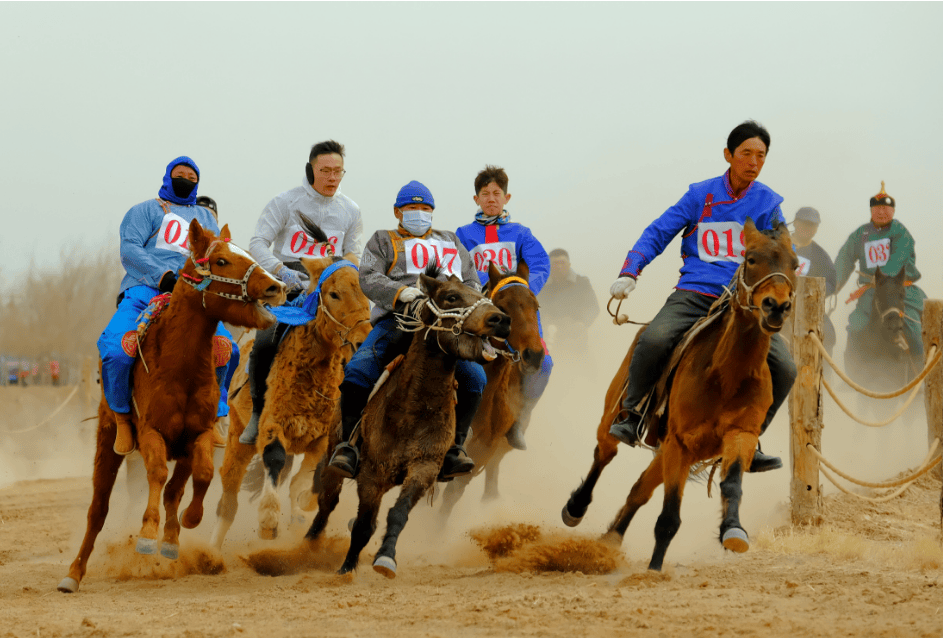 资讯巴彦淖尔同心杯蒙古马村超联赛火热开赛