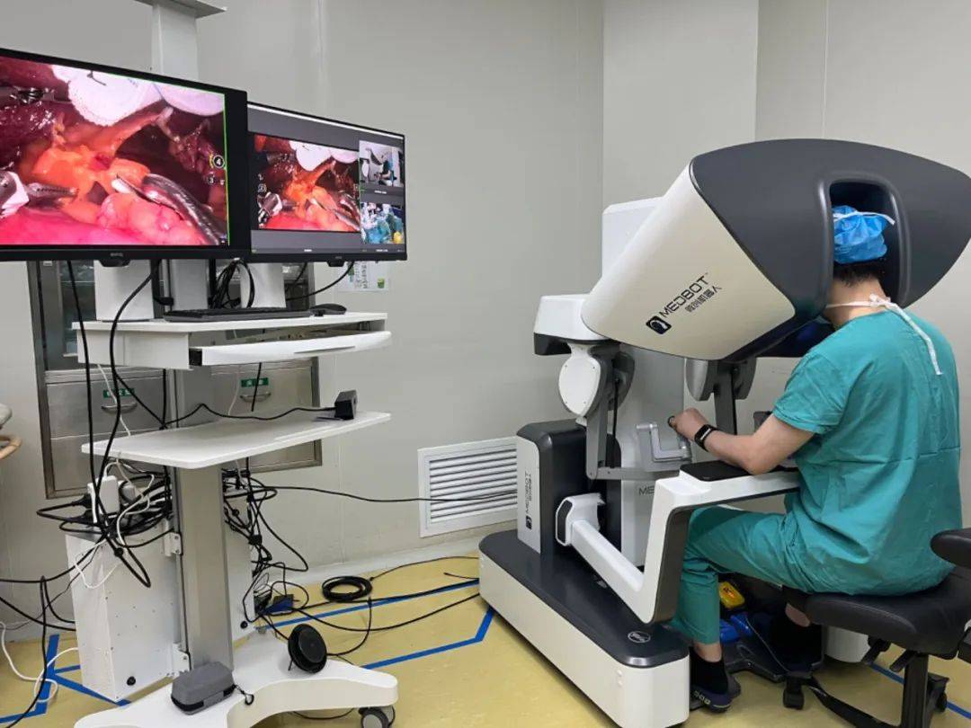 微创机器人图迈机器人完成临床手术2000例国产手术机器人临床应用加速