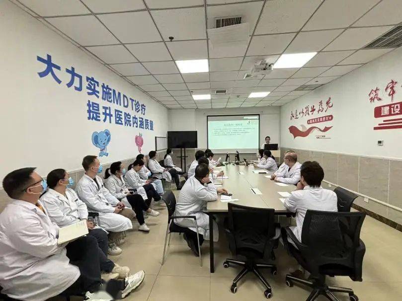 骨科主任孙克明,泌尿外科副主任李梁斌,儿研所王美烨,心理科赵力聪等
