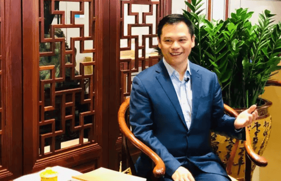 亿的商业王国,这位饶平人逆势成长,改写韩国证券史_刘志雄_模具_深圳