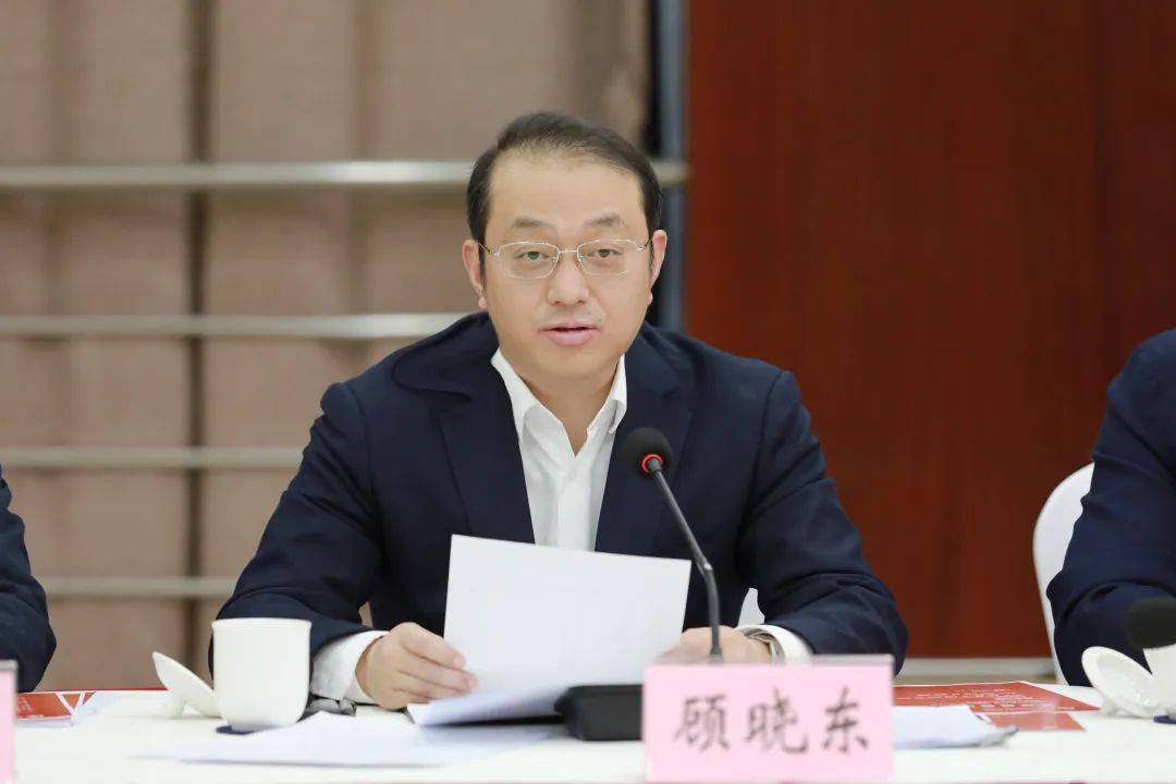 区委常委,经开区党工委副书记,管委会副主任张华谦,副区长张伟,经开区