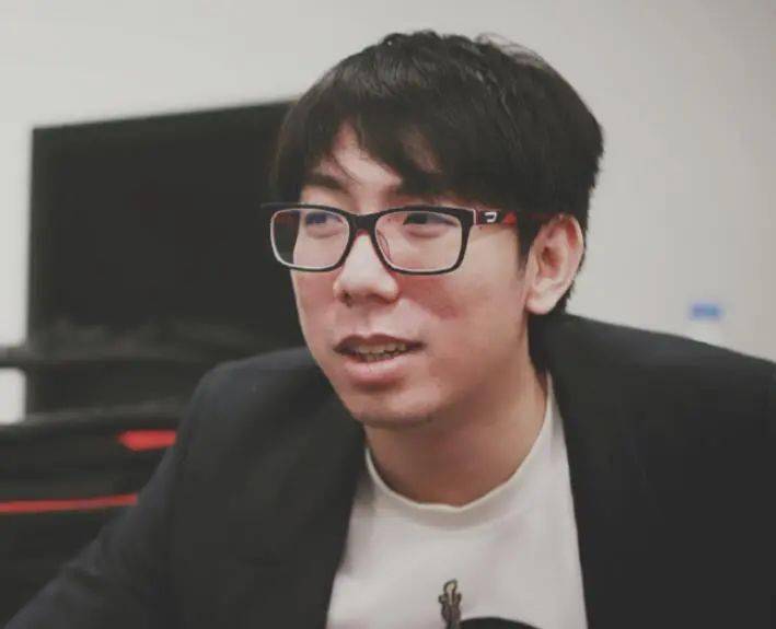 全赛区8支队伍参与;peanut自爆想追韩国女明星;ig前教练刚喷完theshy