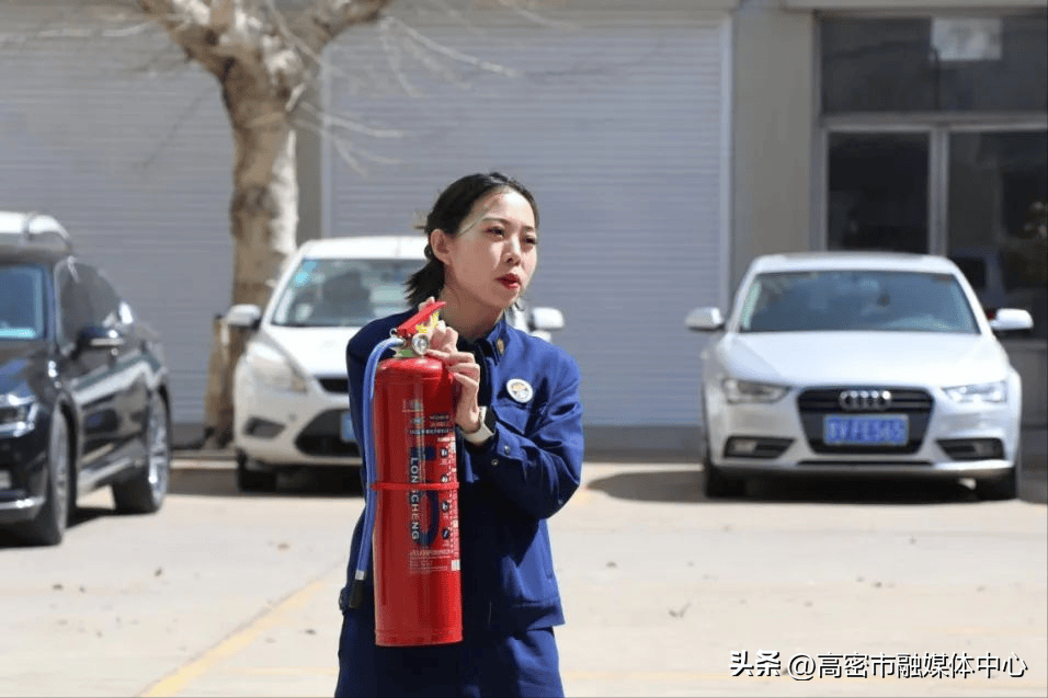 潍坊高密市市场监管局开展消防安全培训暨消防应急演练活动