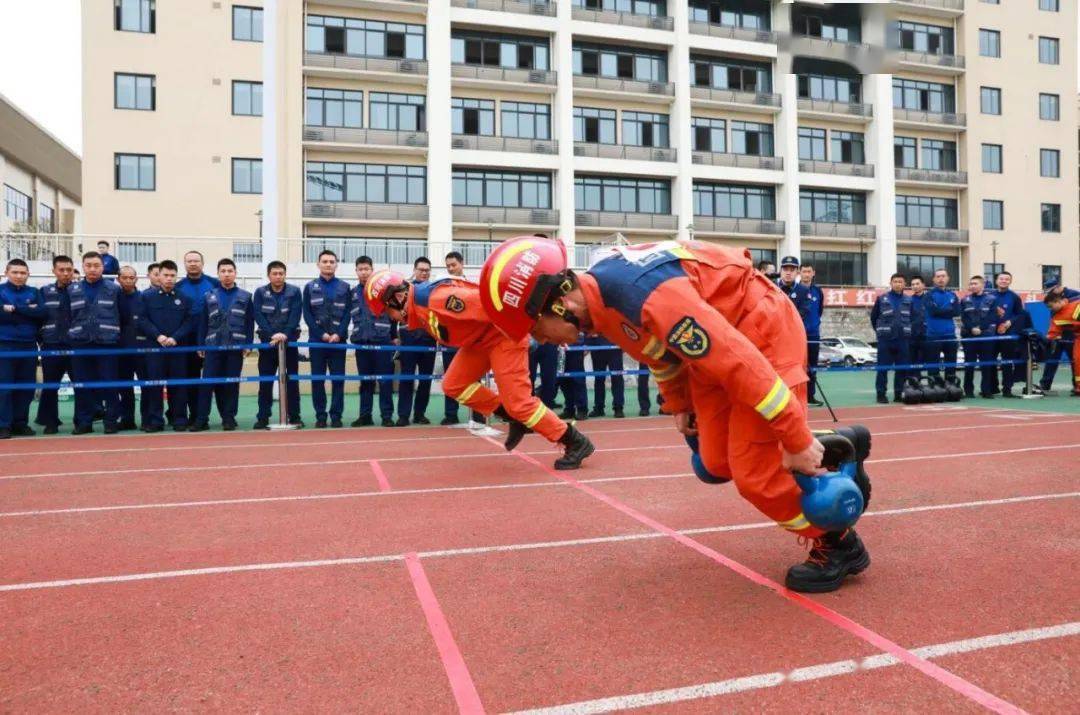战斗力up内江消防这场比武竞赛现场超燃