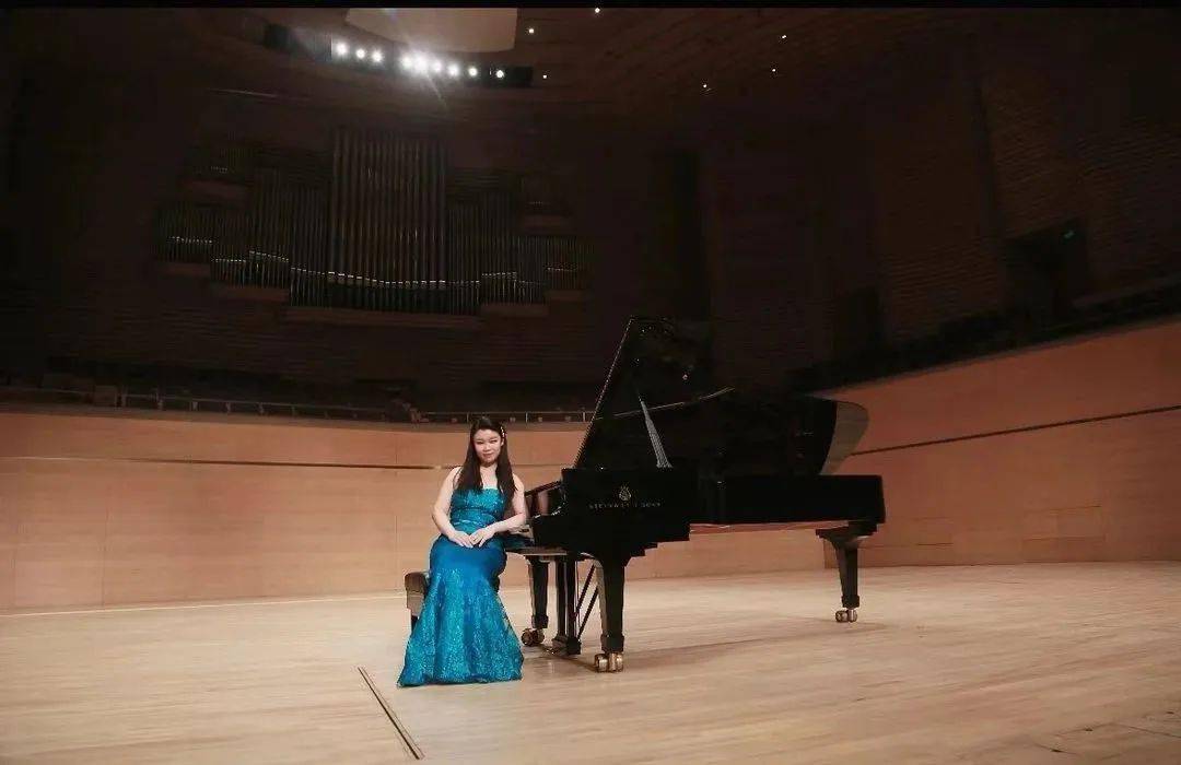 钢琴家宋杨携唐风宋韵世界名曲再临东方大剧院3月30日即将奏响中外