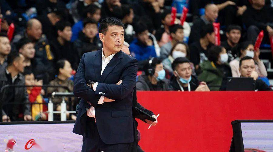 因为一位退休职工北京篮球变天了