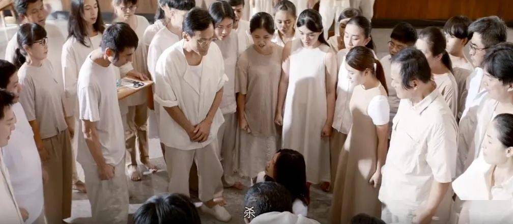 《周处除三害》被陈桂林团灭的灵修信徒,没有意识到场域对人的影响远