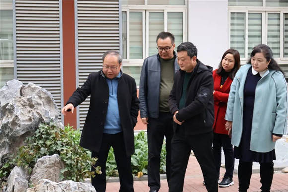 浦东进才实验小学教育集团凝心聚力话创建共研互学谋发展校长书记联席