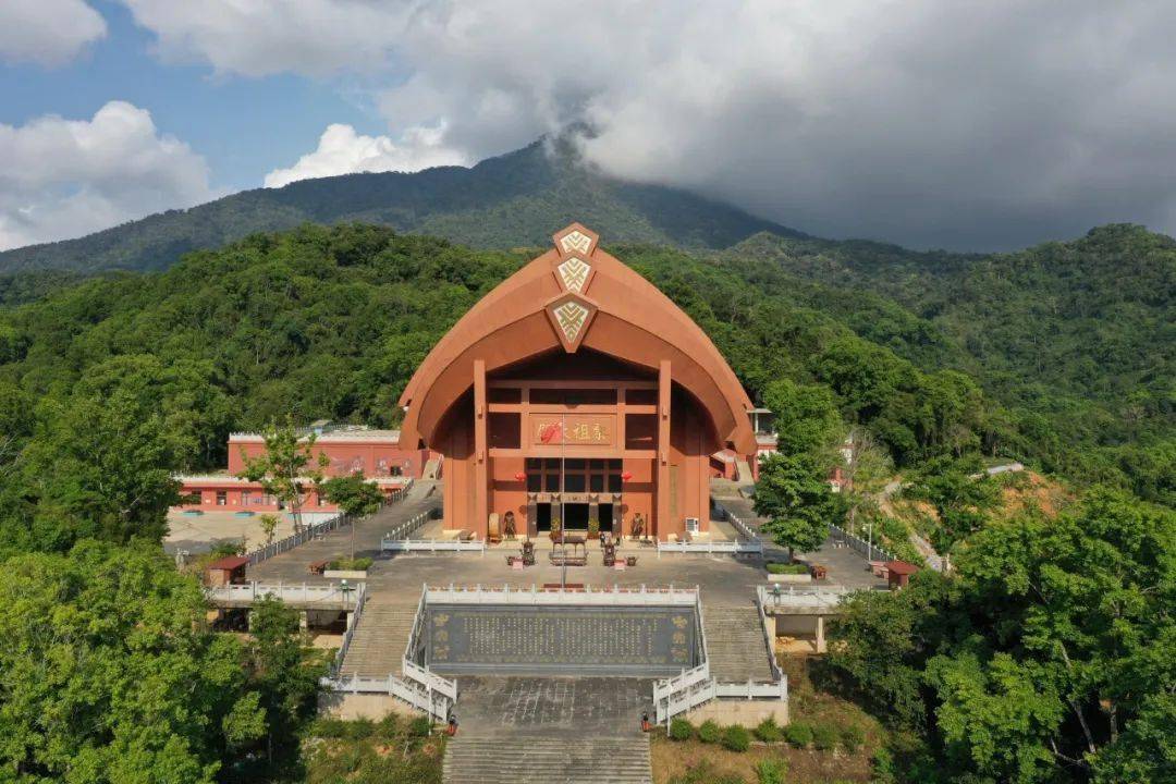 海南五指山位置图片