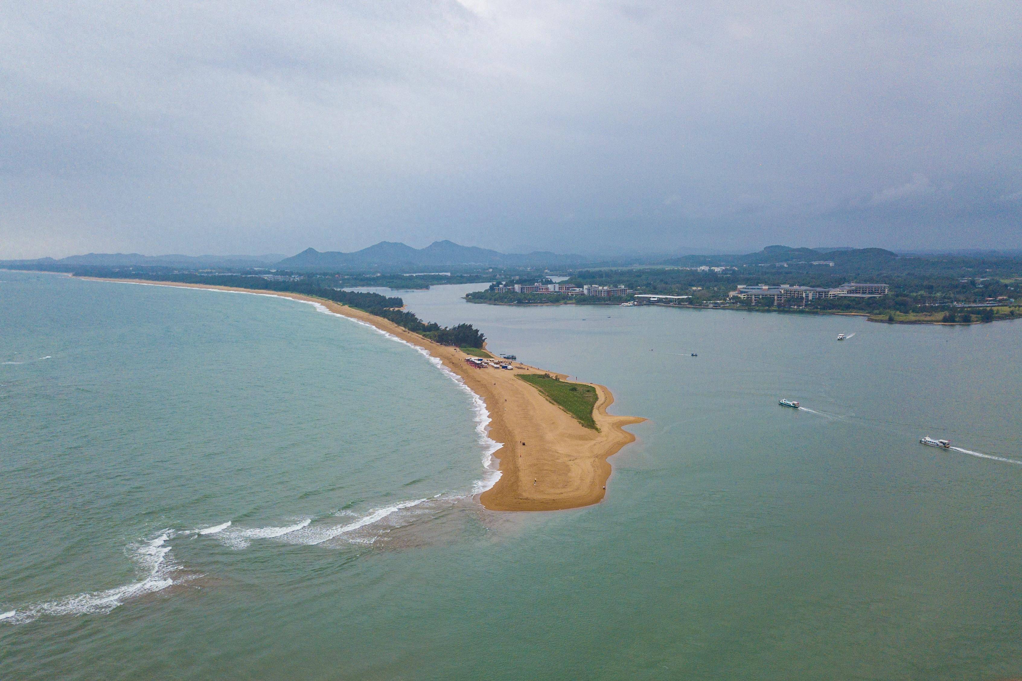 沿海南环岛旅游公路看美丽博鳌