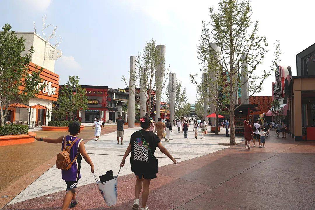 纵享春日乐趣北京环球度假区首个春日主题活动即将开启