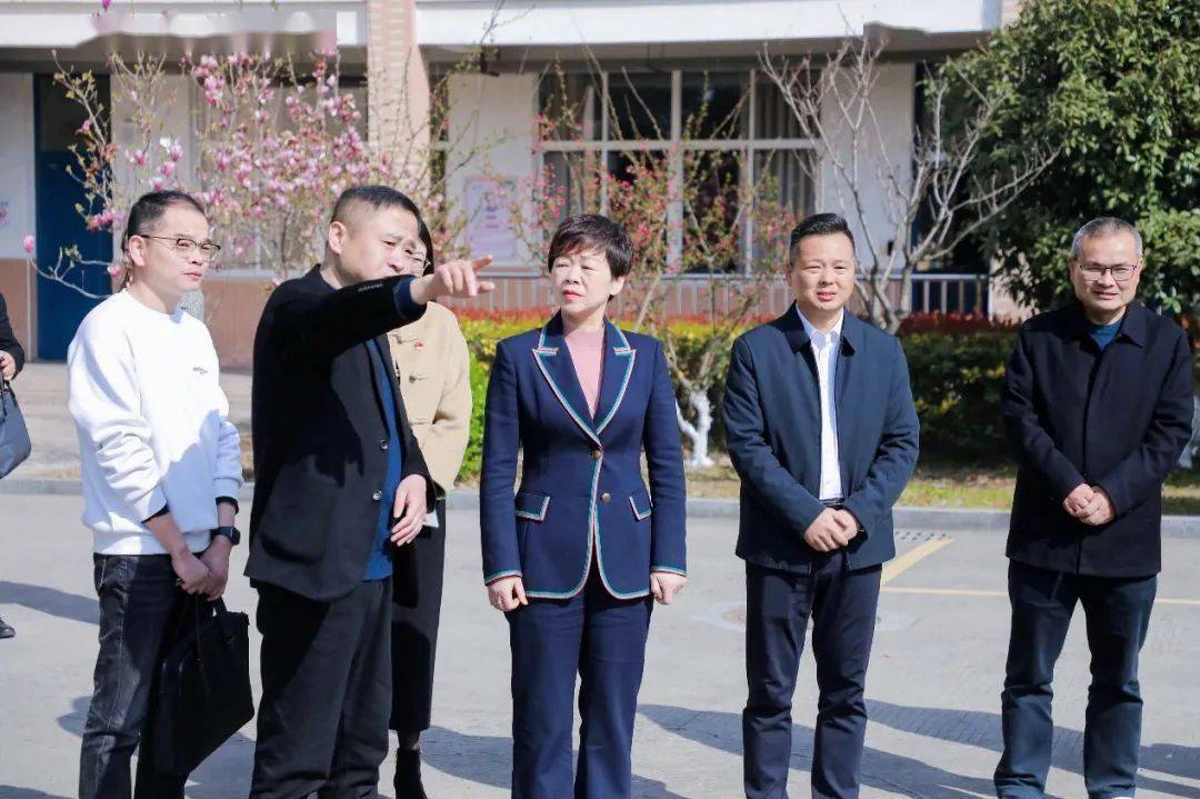 武曜云赴秀洲区磻溪教育集团洛东小学桃园小学开展调研